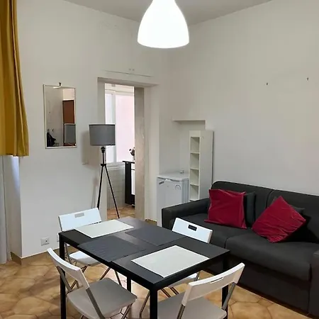 Angolo Di Lägenhet *