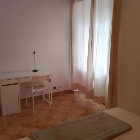 Angolo Di *